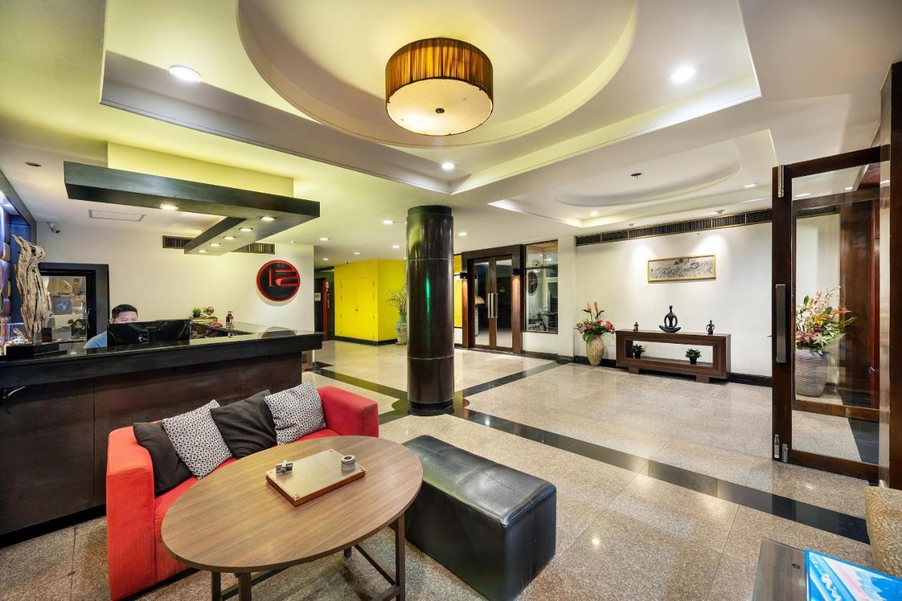 The Jomtien Twelve Hotel Exterior photo