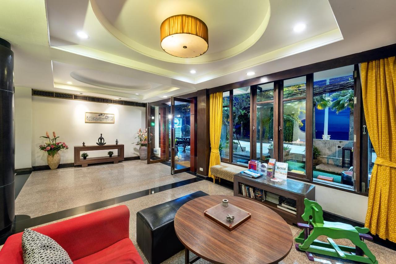 The Jomtien Twelve Hotel Exterior photo